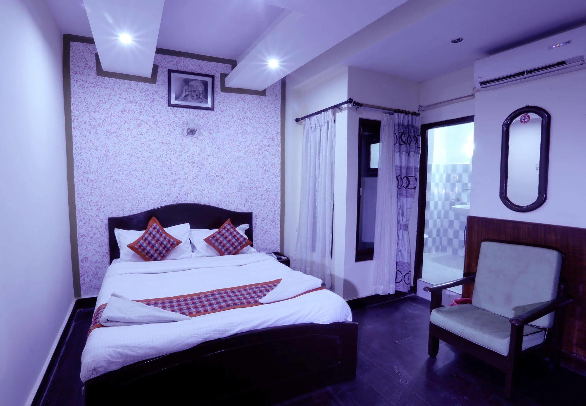 Oyo 153 Aster Hotel Nepal Kathmandu Esterno foto