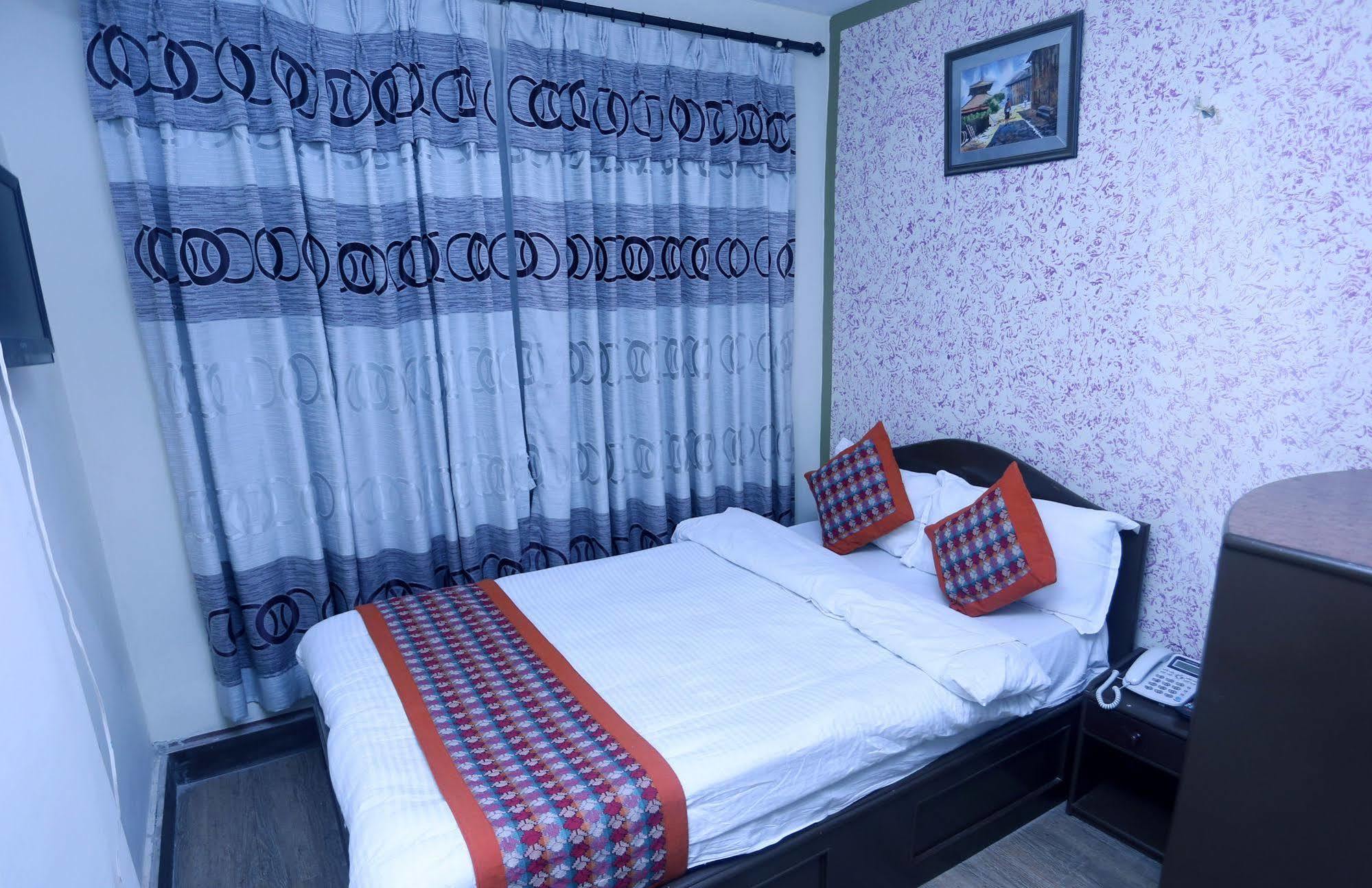 Oyo 153 Aster Hotel Nepal Kathmandu Esterno foto